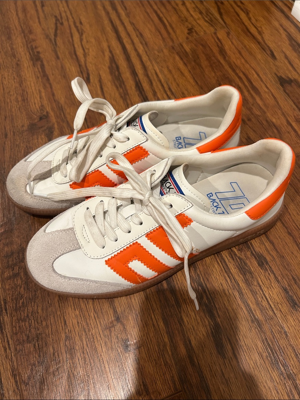 Back 70 STREETWEAR CLOUD in WHITE ORANGE Sneakers